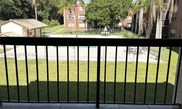 7020 Nova Drive, Unit 209d, Davie, FL, 33317