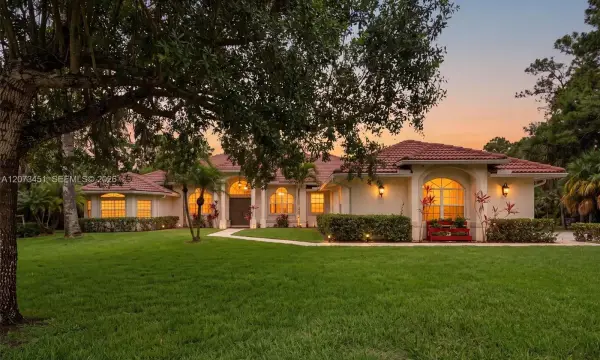 1215 Stallion Drive, Loxahatchee, FL 33470