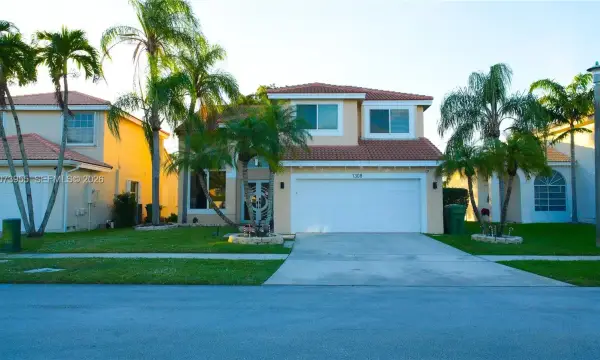 1308 SW 181st Avenue, Pembroke Pines, FL 33029