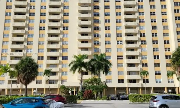 1833 S Ocean Drive 307, Hallandale Beach, FL 33009