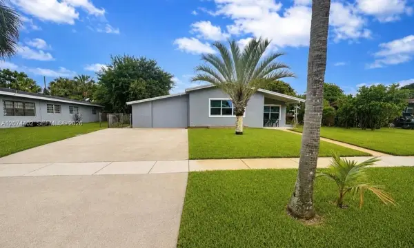 3861 NW 6th Street, Lauderhill, FL 33311