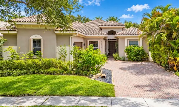 11955 NW 78th Place, Parkland, FL 33076