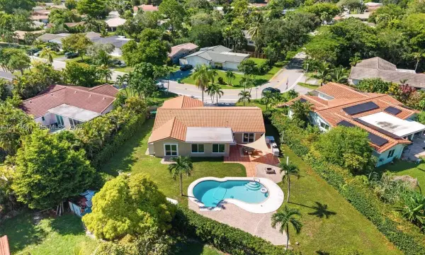 7500 NW 42nd Street, Coral Springs, FL 33065