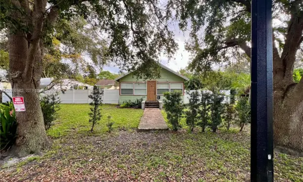 400 NE 3rd Street, Pompano Beach, FL 33060