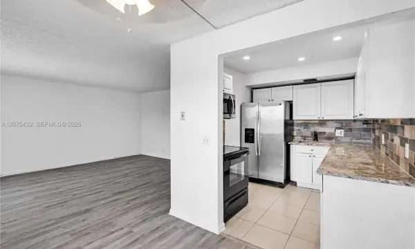 Address Withheld, Pembroke Pines, FL 33027