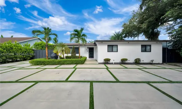 1721 SW 96th Avenue, Miramar, FL 33025