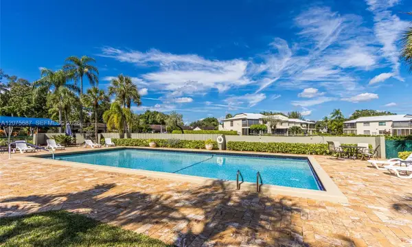 8566 Casa Del Lago H, Boca Raton, FL 33433