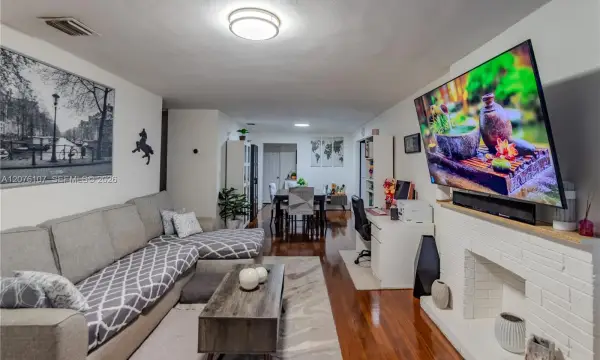 2530 Rodman, Hollywood, FL 33020