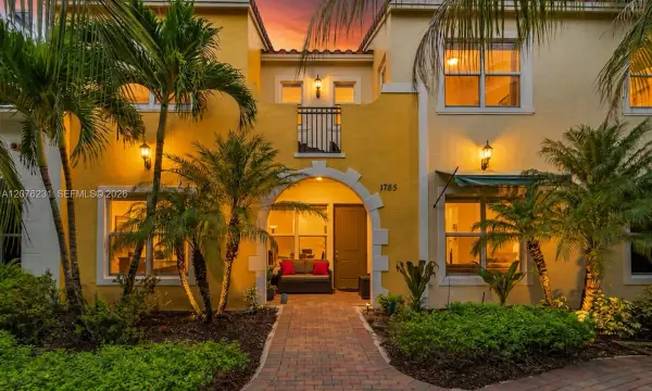 1785 NW 124th Place, Pembroke Pines, FL 33028