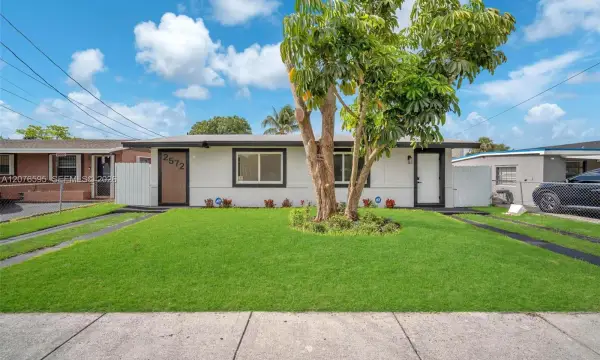 2572 NW 20th Street, Fort Lauderdale, FL 33311