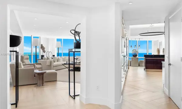 2711 S Ocean Drive 1502, Hollywood, FL 33019