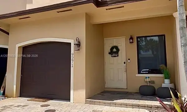 9271 NW 16th Street, Pembroke Pines, FL 33027