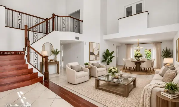 950 NW 197th Terrace, Pembroke Pines, FL 33029