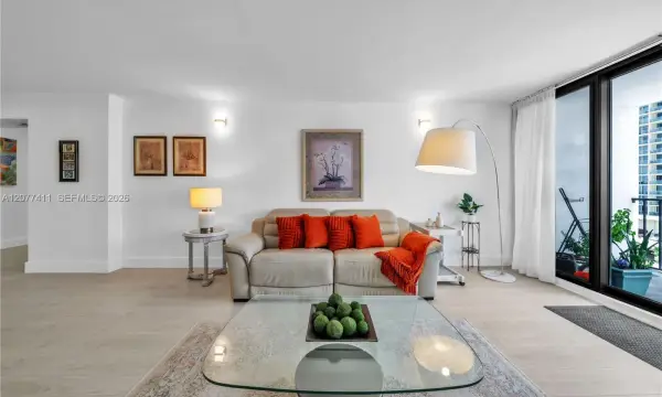 2401 S Ocean Drive 507, Hollywood, FL 33019