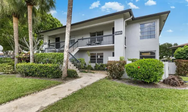 5883 Sugar Palm Court C, Delray Beach, FL 33484