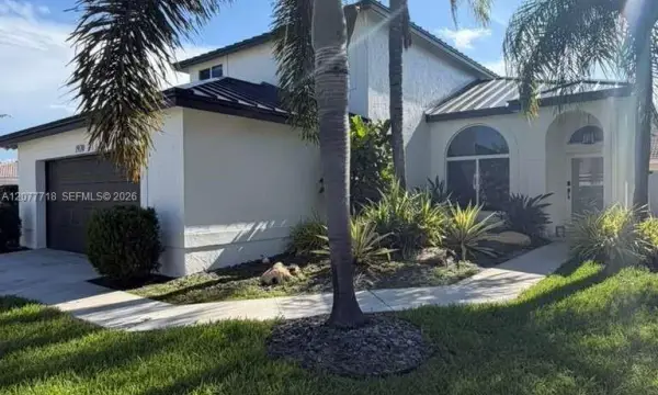 1920 NW 182nd Terrace, Pembroke Pines, FL 33029