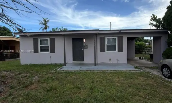 942 NW 11th Court, Fort Lauderdale, FL 33311