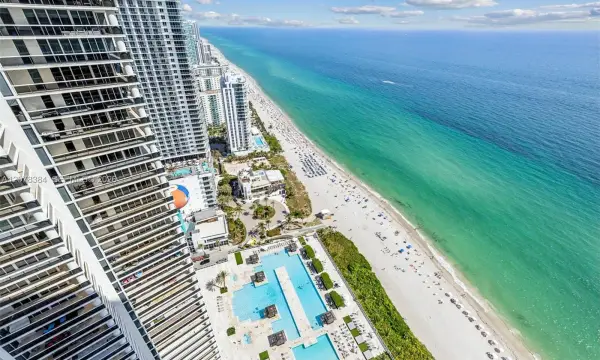 1830 S Ocean Drive 4210, Hallandale Beach, FL 33009
