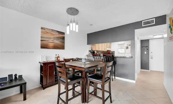 7610 Stirling Road 206f, Davie, FL 33024