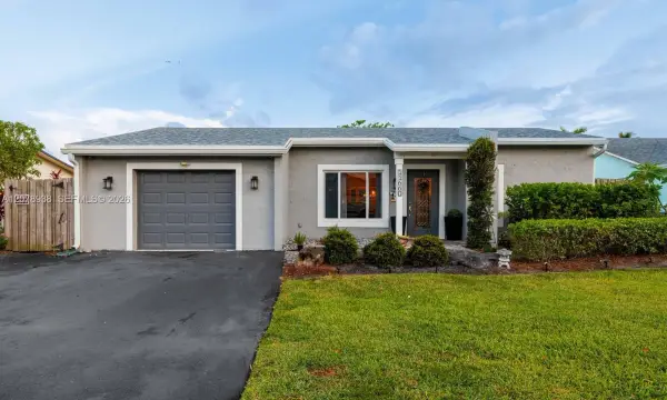 11660 NW 38th Place, Sunrise, FL 33323