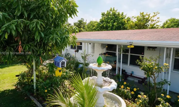 2506 Acapulco Drive, Miramar, FL 33023