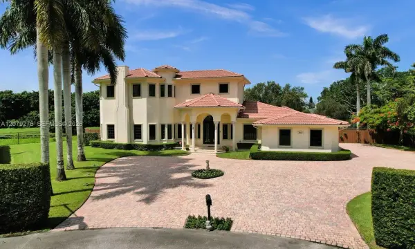 3311 SW 118th Terrace, Davie, FL 33330