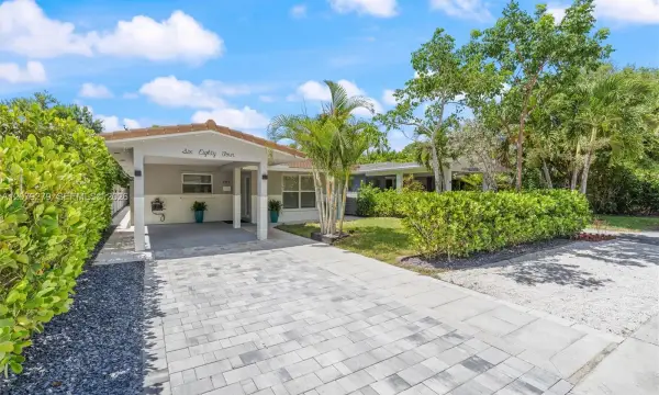 684 NE 35th Street, Oakland Park, FL 33334