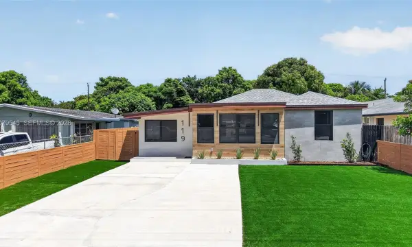 119 SW 4th Avenue, Delray Beach, FL 33444