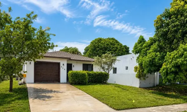 529 NW 16th Avenue, Fort Lauderdale, FL 33311