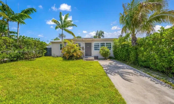 2326 Harding Street, Hollywood, FL 33020