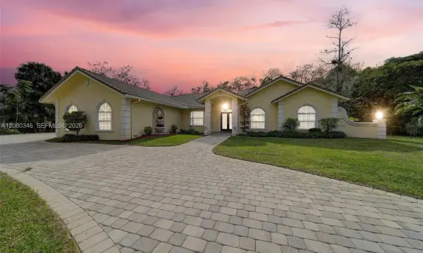 4750 W Leitner Drive, Coral Springs, FL 33067