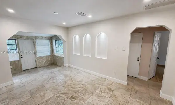 1820 Coolidge Street, Hollywood, FL 33020