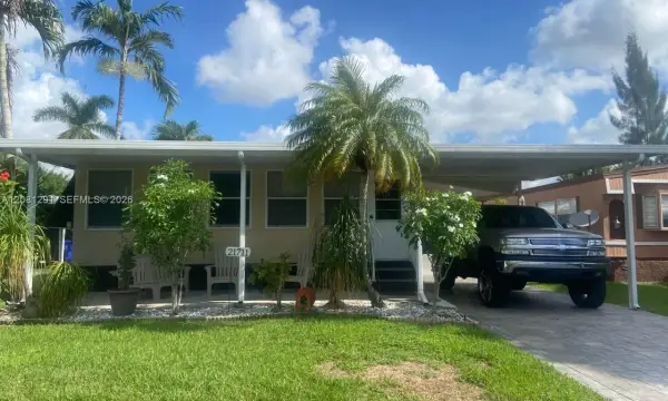 21711 NW 8th Court, Pembroke Pines, FL 33029