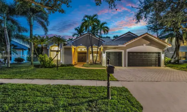 2008 NW 126th Avenue, Pembroke Pines, FL 33028