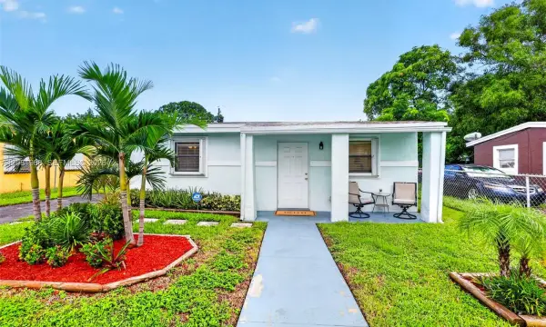 2825 NW 3rd Street, Pompano Beach, FL 33069