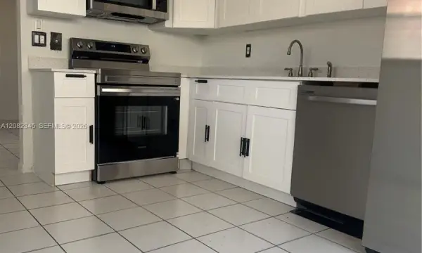 321 SW 1st Court K-4, Pompano Beach, FL 33060