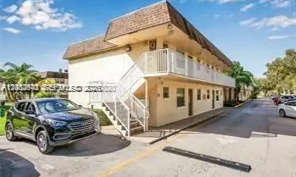 4841 NW 9th Drive 4841, Plantation, FL 33317