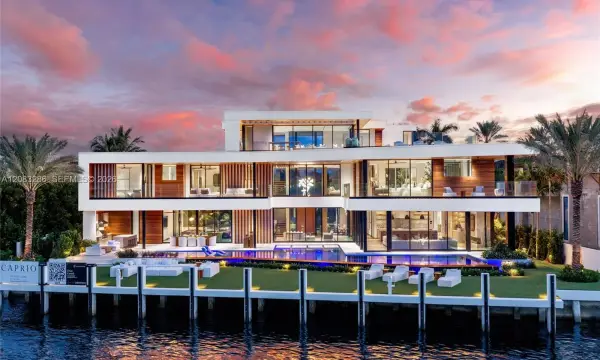 1619 SE 7th Street, Fort Lauderdale, FL 33316