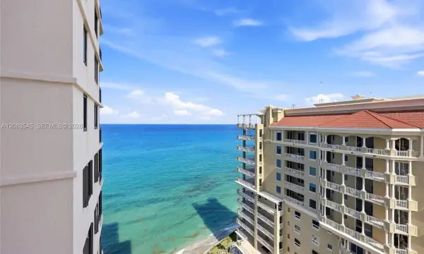 5380 N Ocean Drive 18b, Singer Island, FL 33404