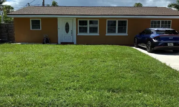 2917 NE 13th Avenue, Pompano Beach, FL 33064
