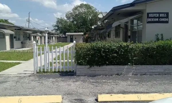 2901 Jackson Street 3, Hollywood, FL 33020