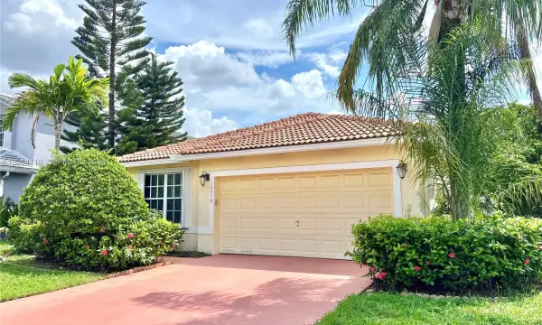 16478 NW 20th Street, Pembroke Pines, FL 33028