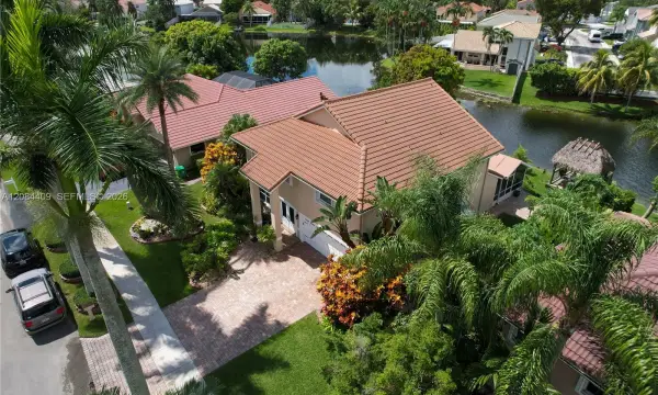14010 Appalachian Trail, Davie, FL 33325
