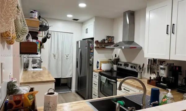2308 N 37th Avenue, Hollywood, FL 33021
