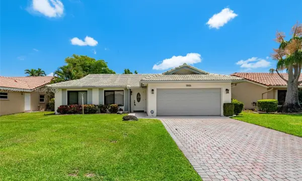 7905 Cloverfield, Boca Raton, FL 33433