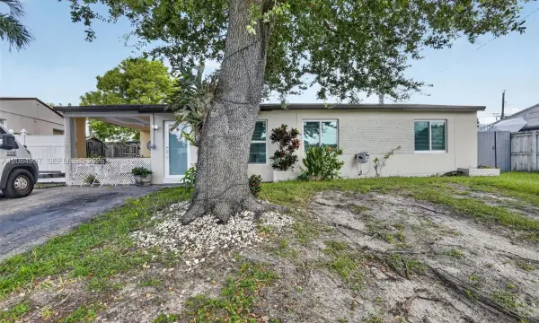 4351 SW 22nd Street, Fort Lauderdale, FL 33317