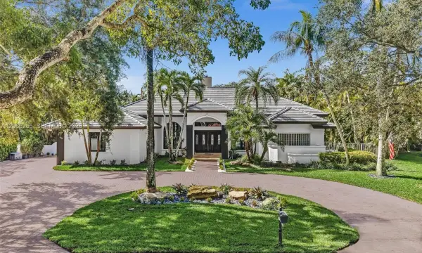 11980 Piccadilly Place, Davie, FL 33325