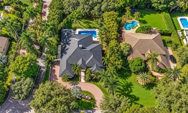11980 Piccadilly Place, Davie, FL 33325