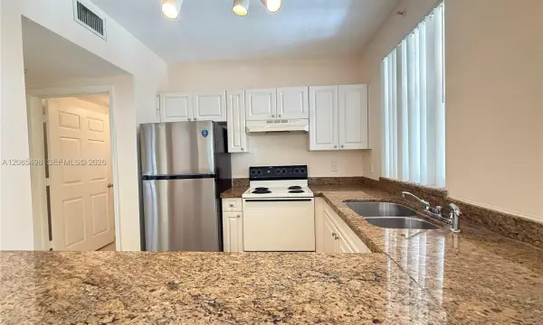 6796 W Sample Road 6796, Coral Springs, FL 33067