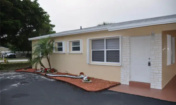571 NE 61st Street, Oakland Park, FL 33334